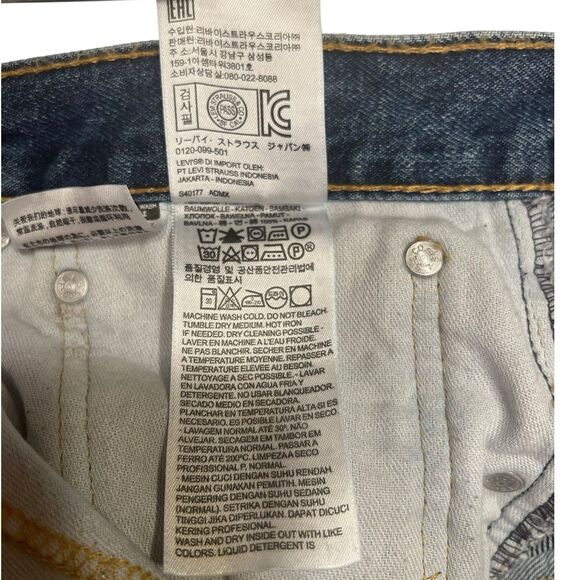 Levi’s 505 Men’s Regular Fit Straight Jeans Blue Denim W44 L32 Fall Layering - Picture 13 of 13